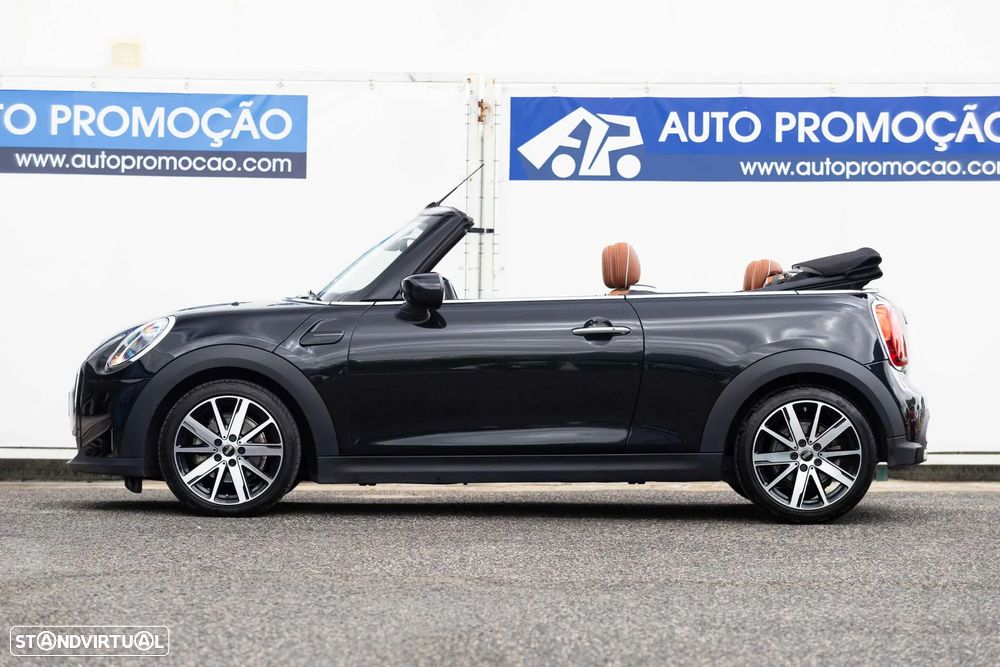 MINI Cabrio Cooper Premium Extra Classic Auto - 11