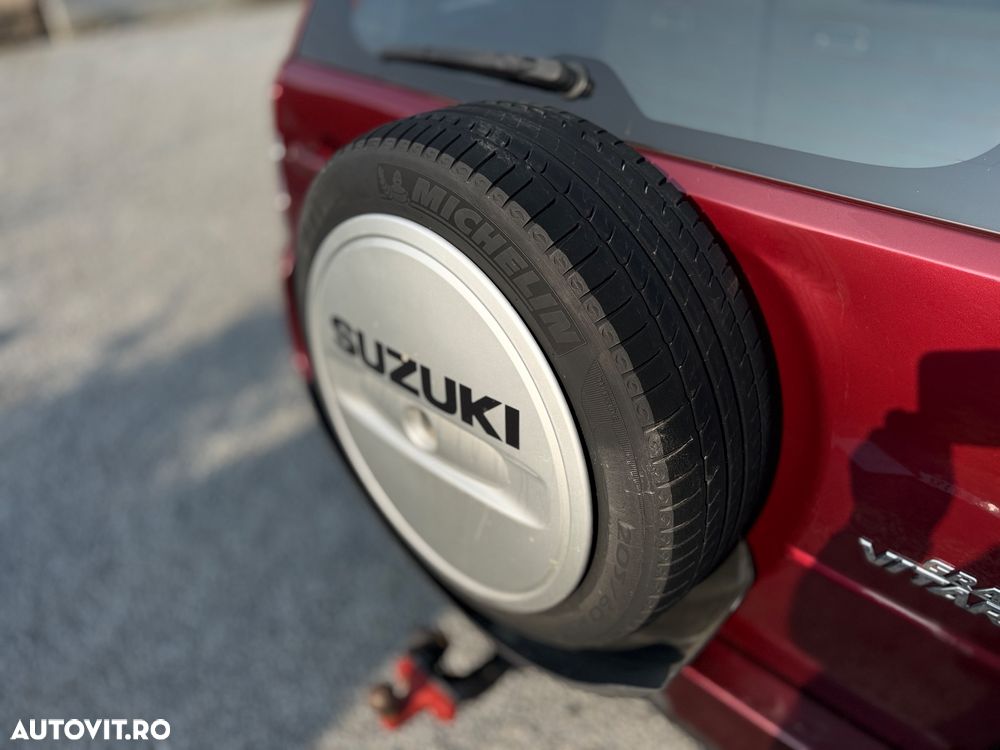 Suzuki Grand Vitara 1.9 DDiS Comfort DPF - 14