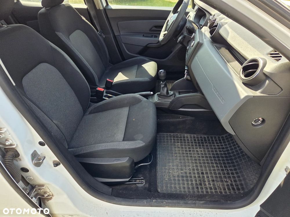 Dacia Duster 1.0 TCe Essential - 6