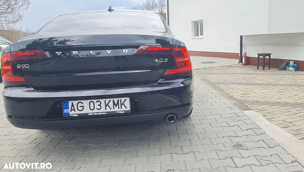 Volvo S90 - 10