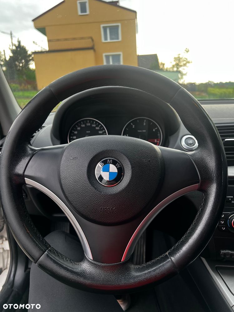 BMW Seria 1 - 14