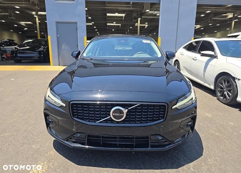 Volvo S60 - 2