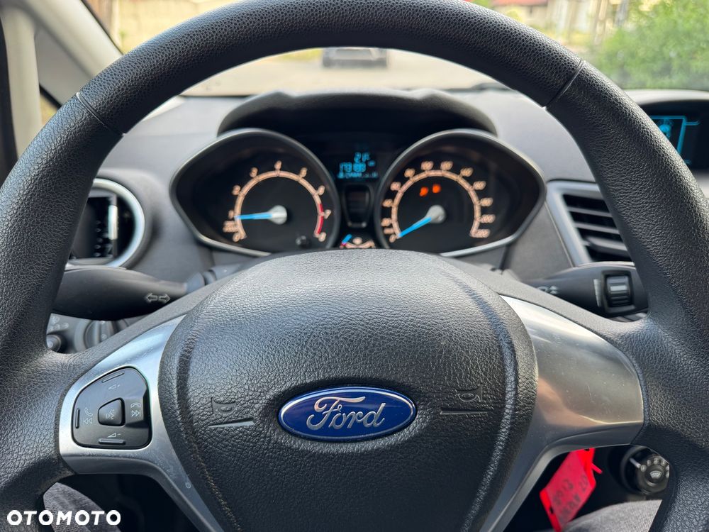 Ford Fiesta 1.0 EcoBoost Start-Stop Champions Edition - 22