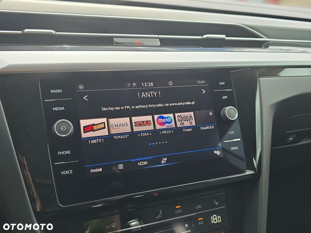 Volkswagen Arteon 2.0 TSI Elegance DSG - 22