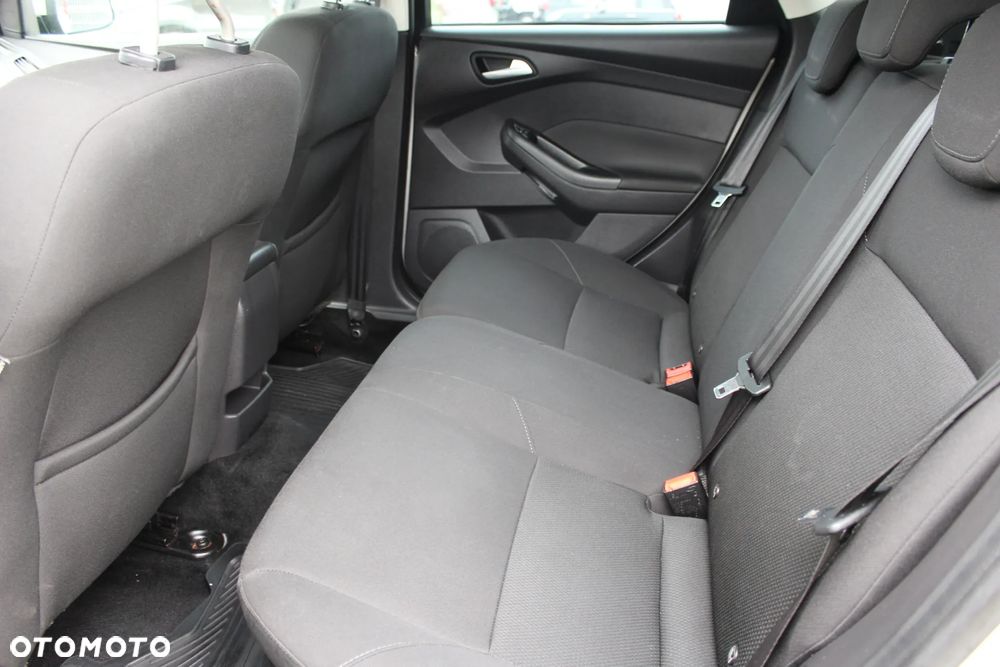 Ford Focus Turnier 1.6 Ti-VCT Trend - 11