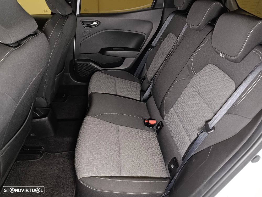 Renault Clio 1.0 TCe Evolution - 14