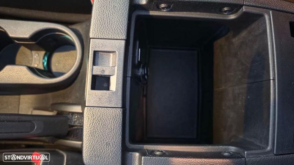 Jeep Wrangler Unlimited 2.8 CRD Sahara AT - 47