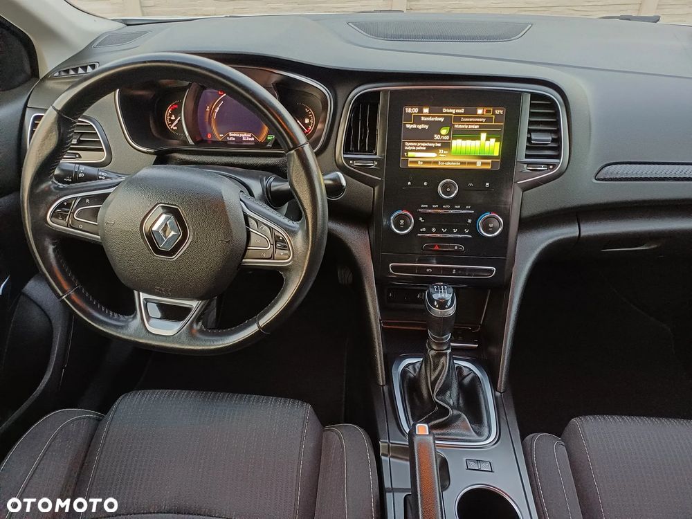 Renault Megane 1.5 Blue dCi Intens - 26