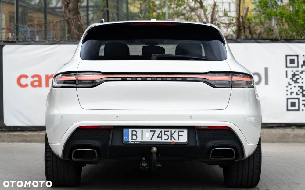 Porsche Macan T - 6