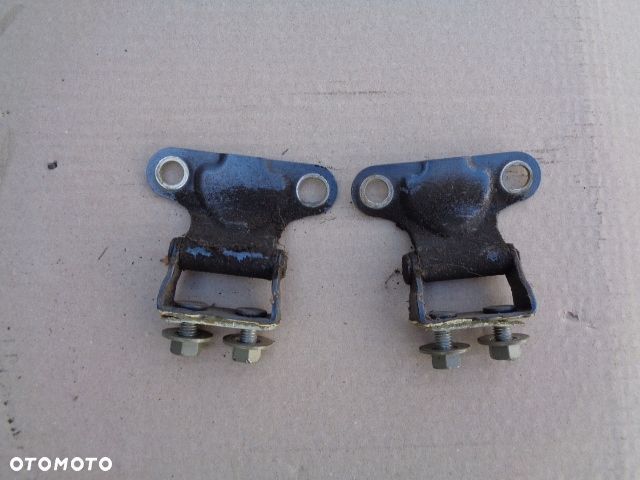 ZAWIAS ZAWIASY KLAPY TYŁ TOYOTA AVENSIS T25 KOMBI - 1