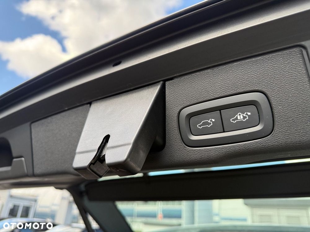 Volvo XC 60 - 29