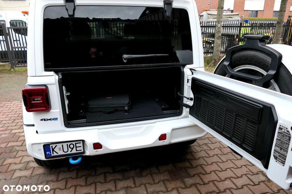 Jeep Wrangler 2.0 PHEV Softtop AWD Automatik Sahara - 29