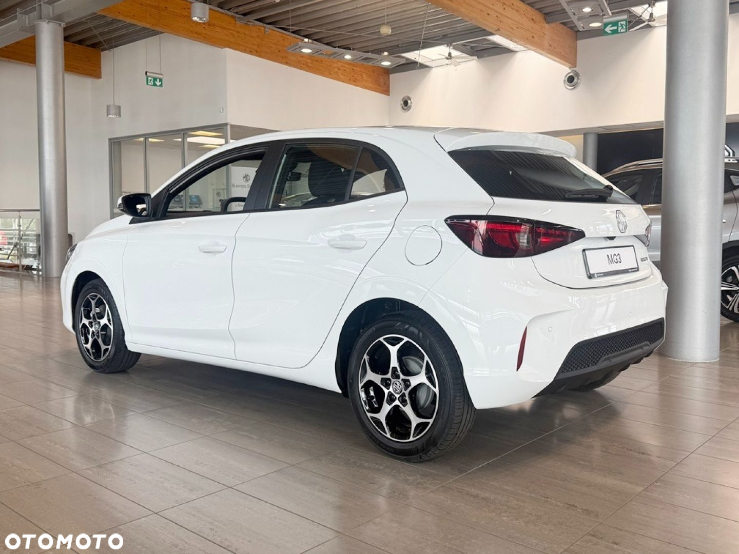 MG MG3 - 6