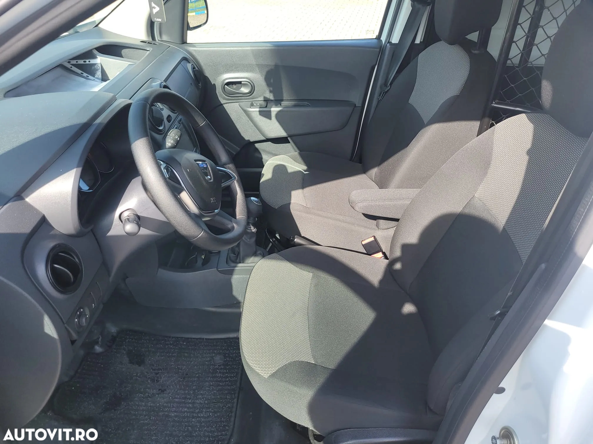 Dacia Dokker 1.5 Blue dCi Laureate - 18