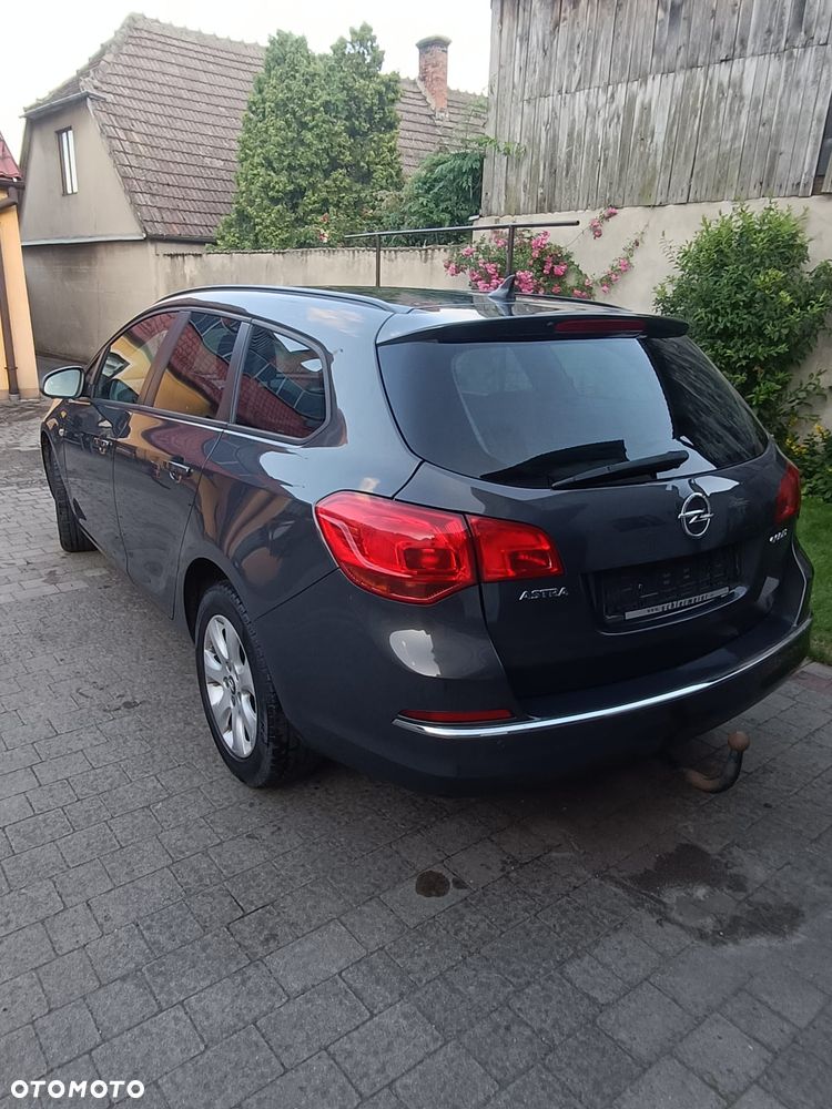 Opel Astra 1.6 CDTI DPF ecoFLEX TourerStart/Stop Selection - 4