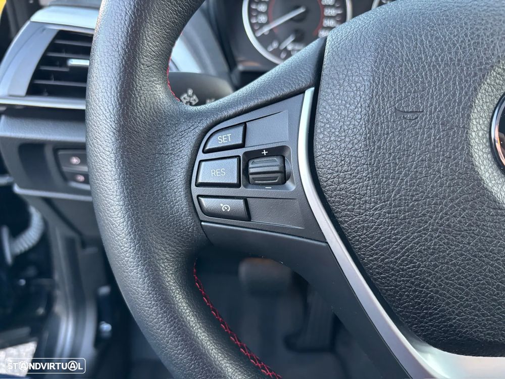 BMW 118 dA Line Sport - 16