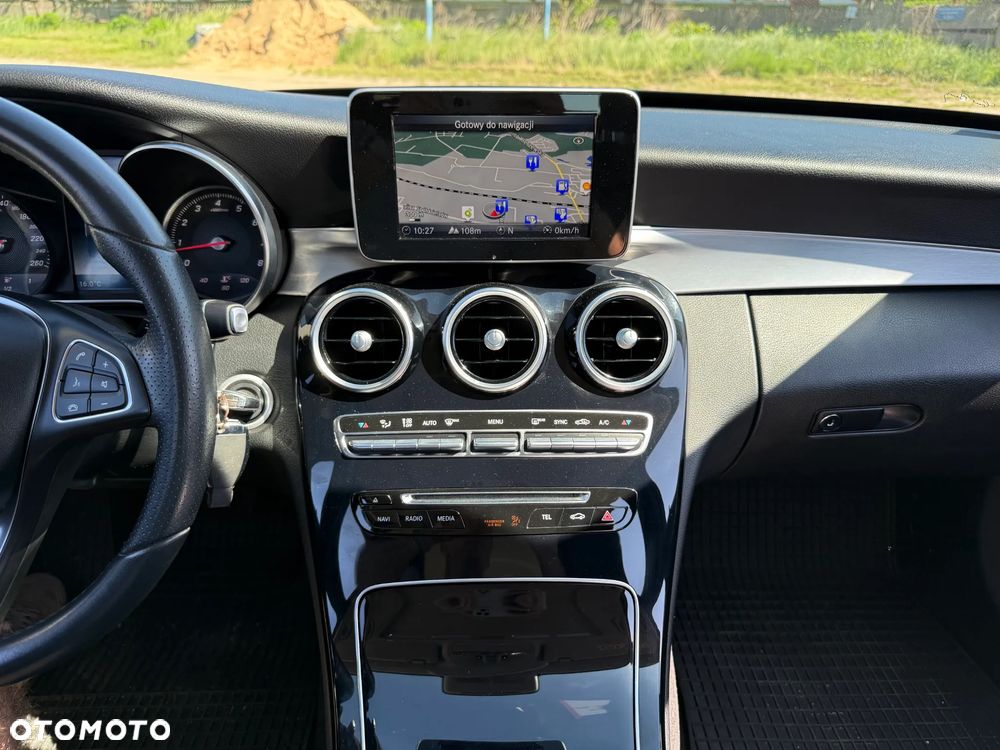 Mercedes-Benz Klasa C 180 7G-TRONIC Exclusive - 3