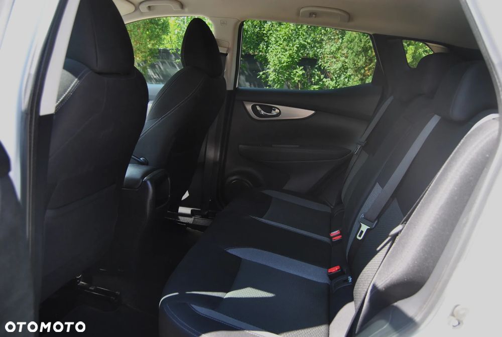 Nissan Qashqai 1.3 DIG-T N-WAY - 6