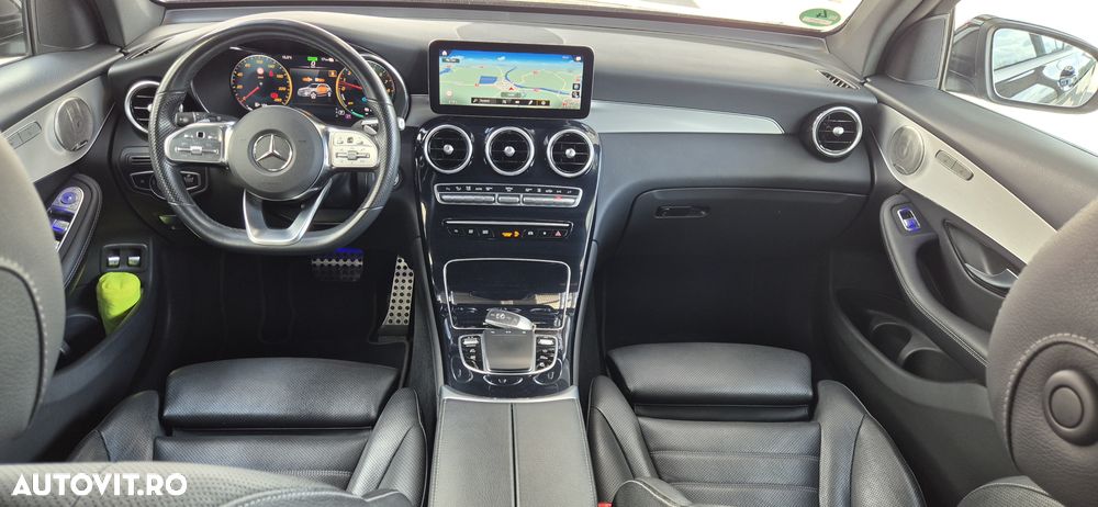 Mercedes-Benz GLC - 4
