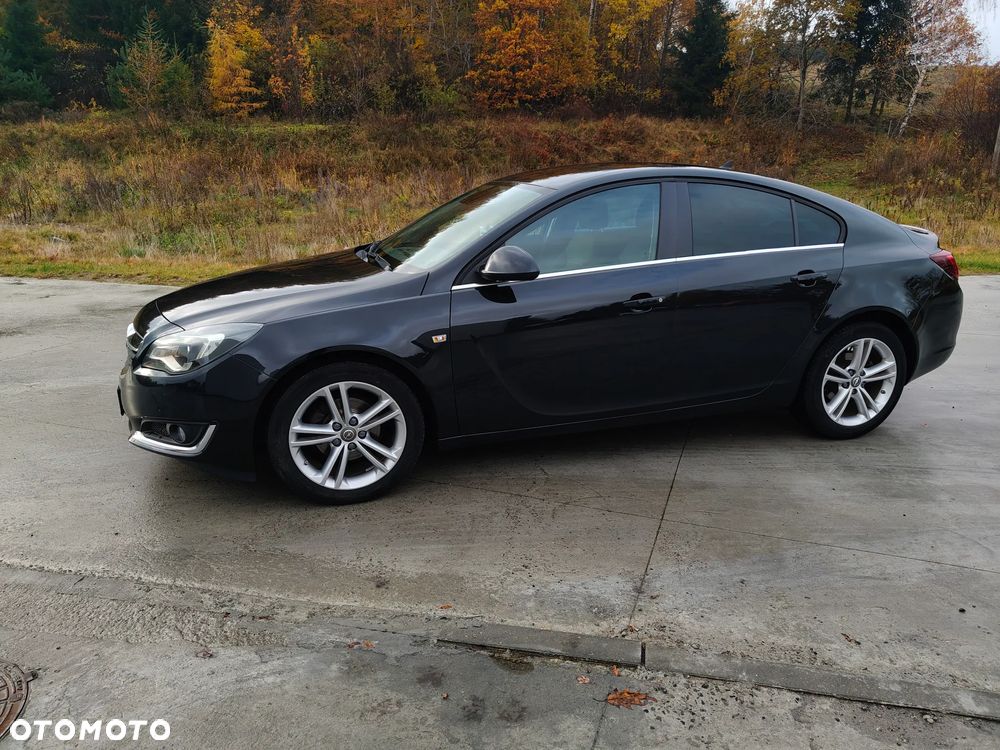 Opel Insignia - 2