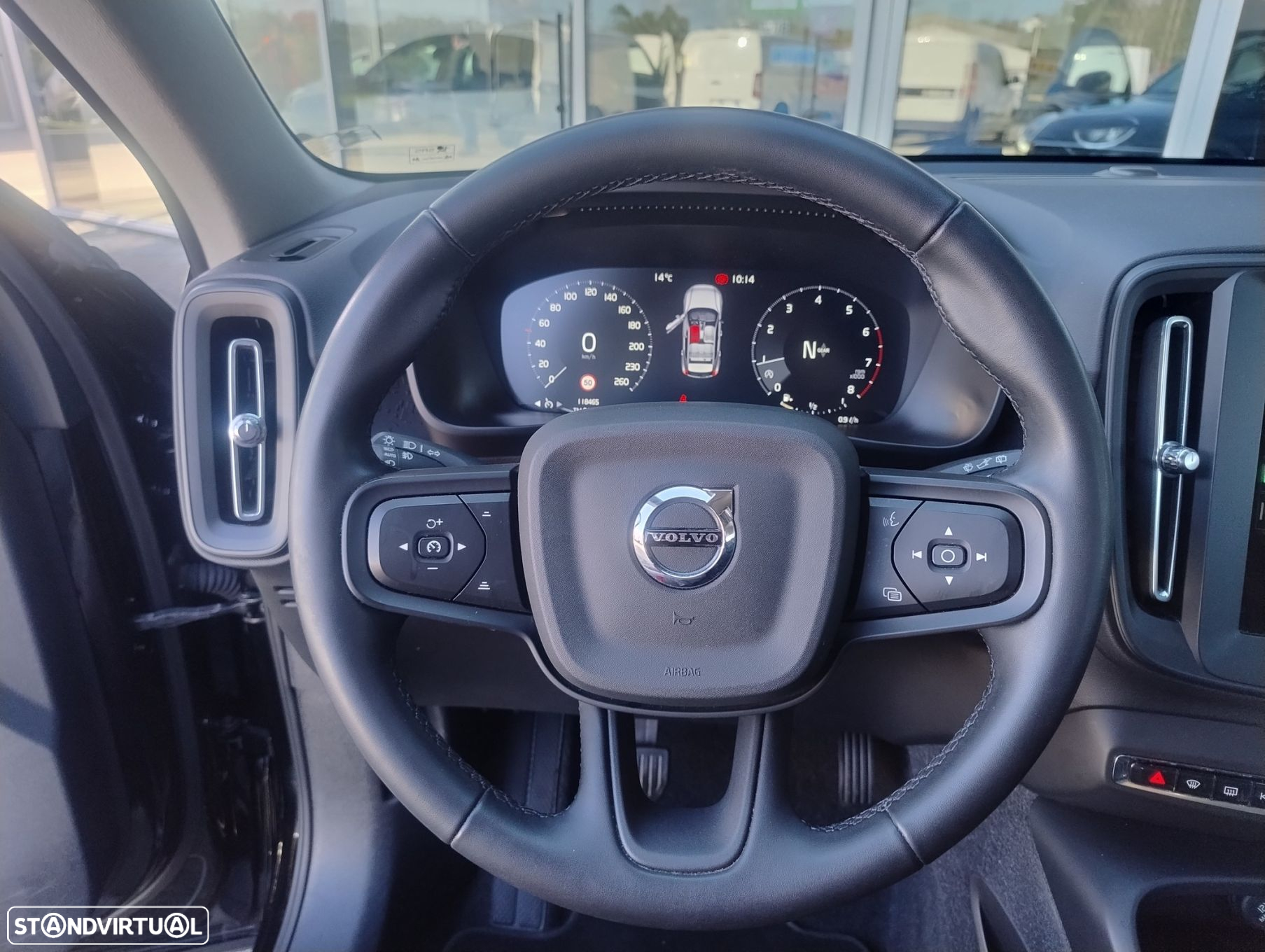 Volvo XC 40 1.5 T2 Momentum - 28