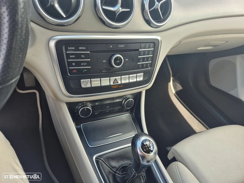 Mercedes-Benz GLA 180 (CDI) d Urban - 7