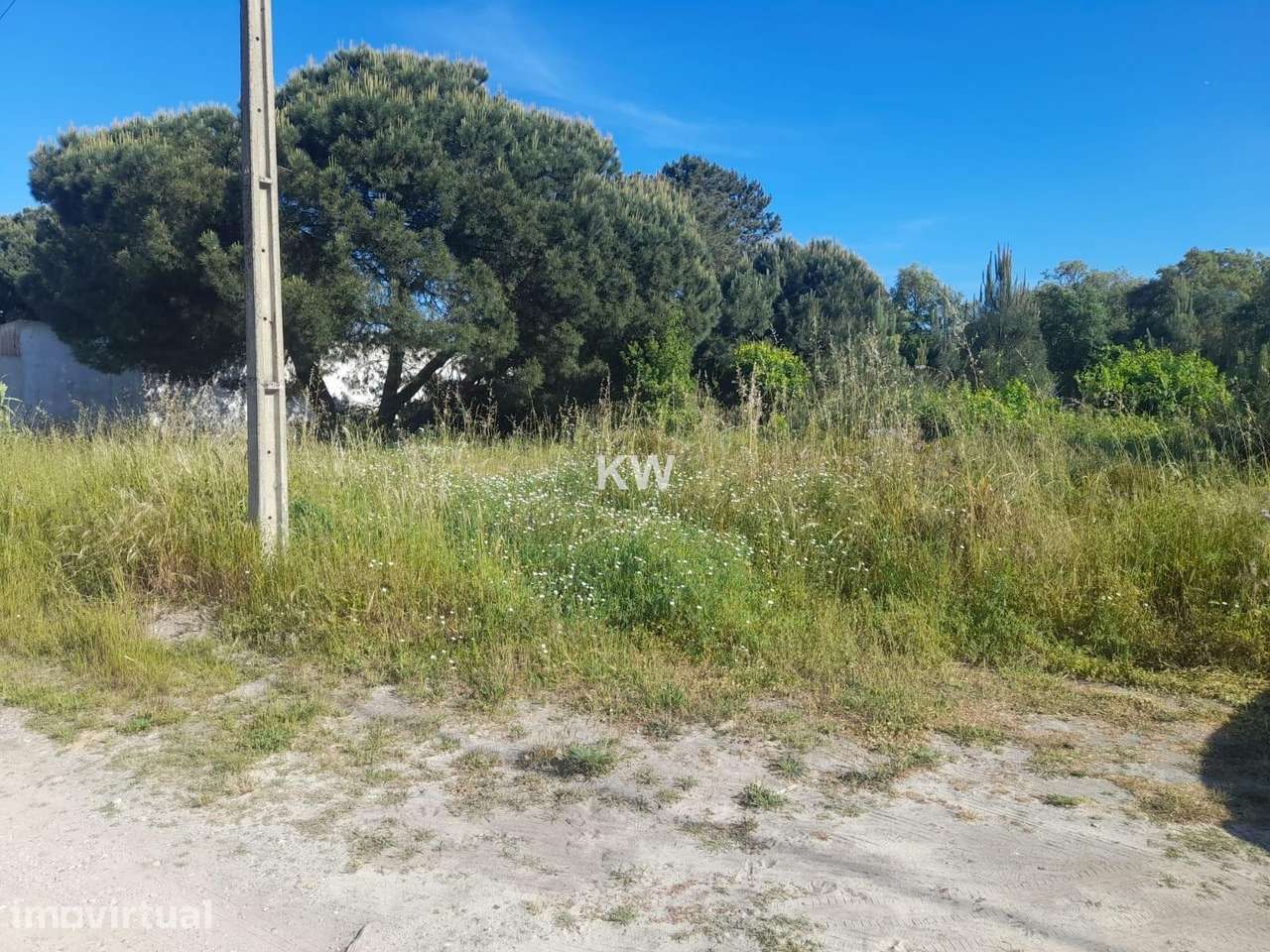 Terreno Rústico com 7.531m2, com benfeitoria, em Fernão Ferro. - Grande imagem: 2/11