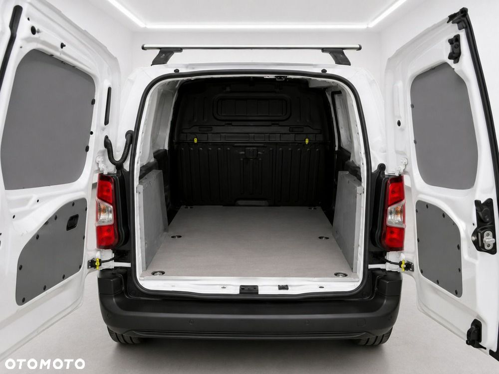 Toyota Proace City - 9