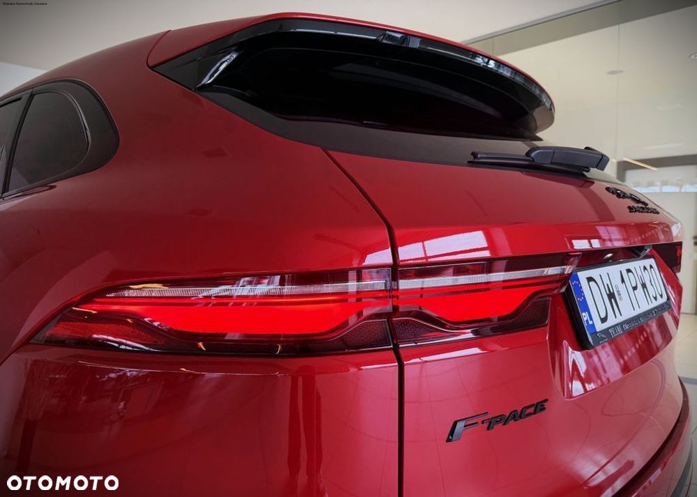 Jaguar F-Pace 2.0 P250 mHEV AWD R-Dynamic S - 26