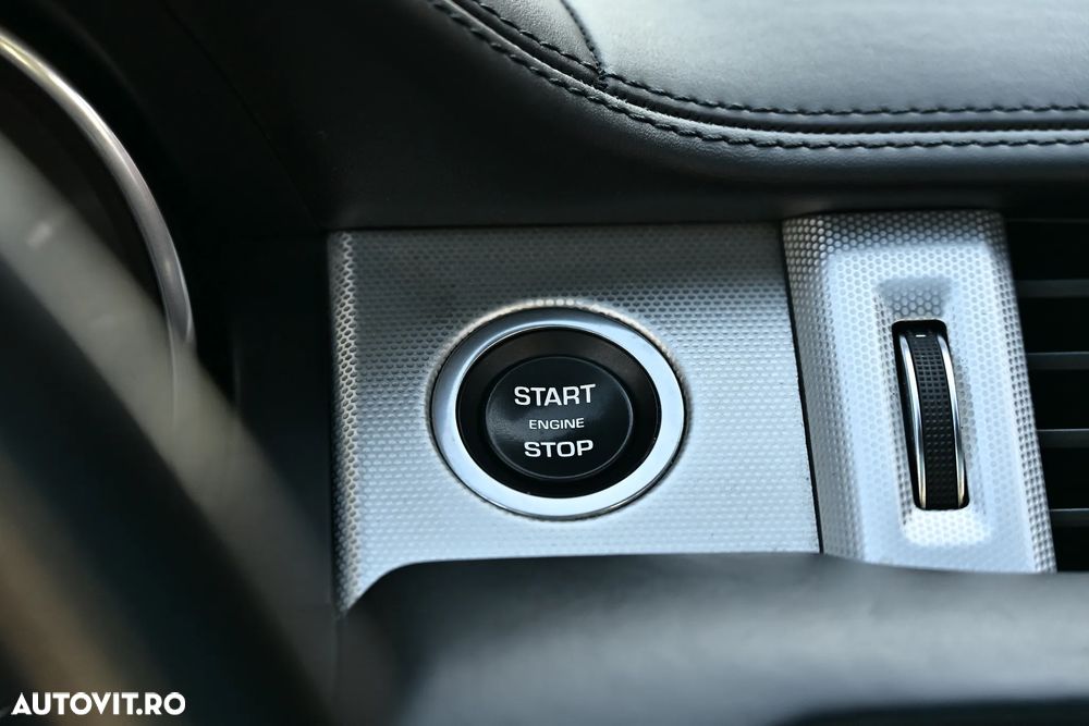 Land Rover Range Rover Evoque 2.0 D150 R-Dynamic HSE - 34