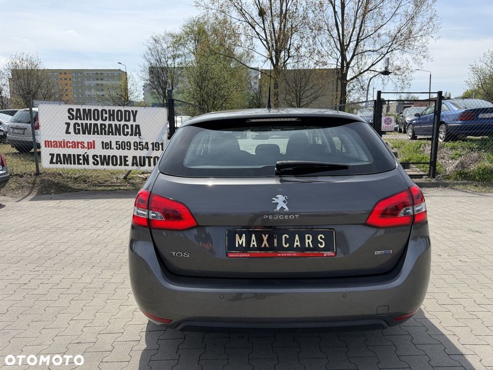 Peugeot 308 - 11