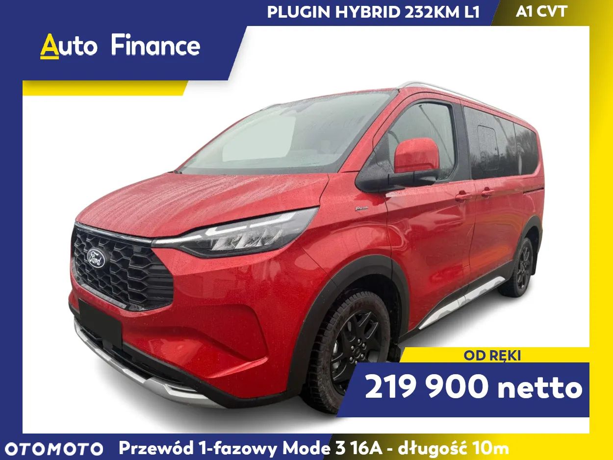 Ford Tourneo Custom - 1