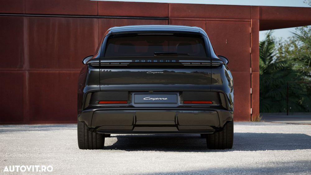 Porsche Cayenne Turbo E-Hybrid - 5