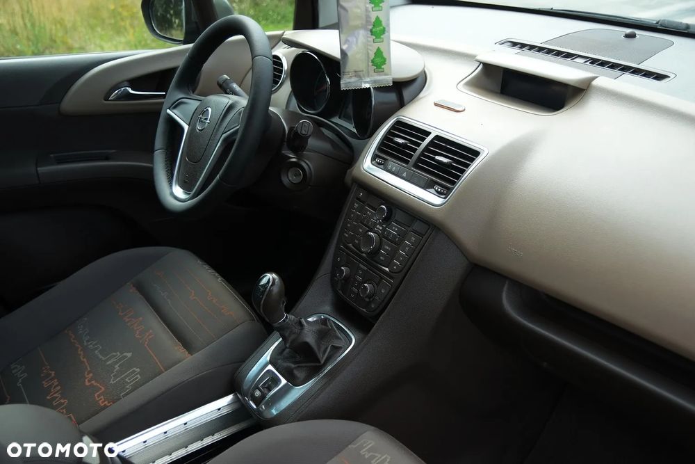 Opel Meriva - 20