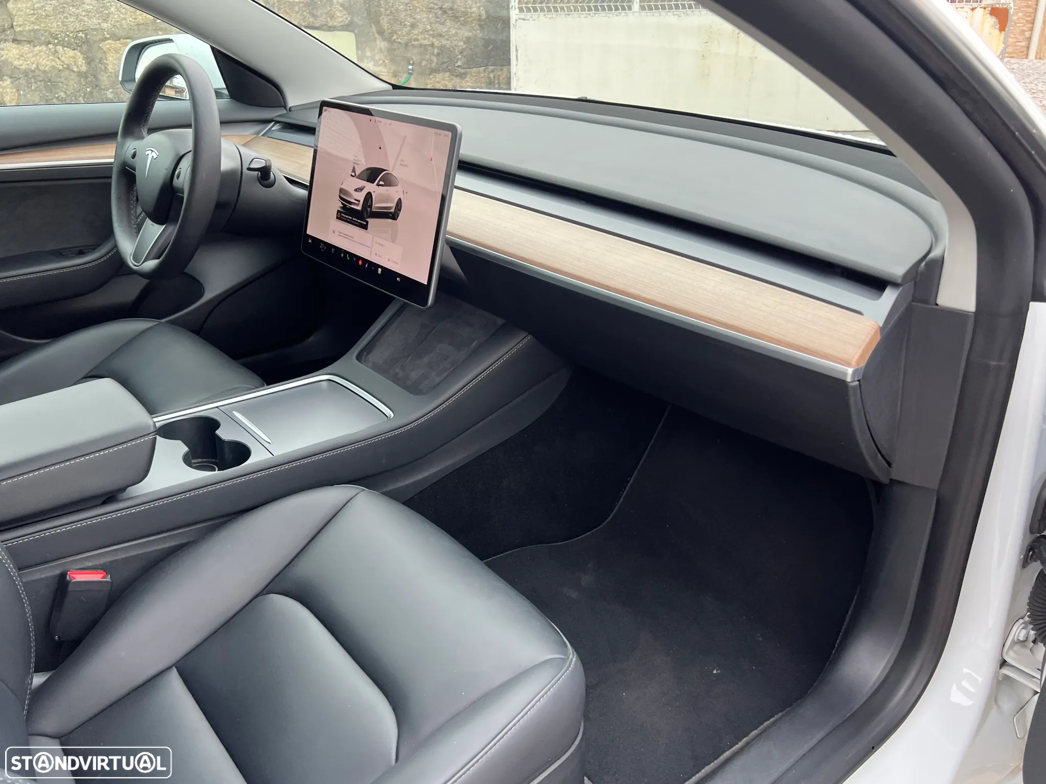 Tesla Model 3 RWD - 17