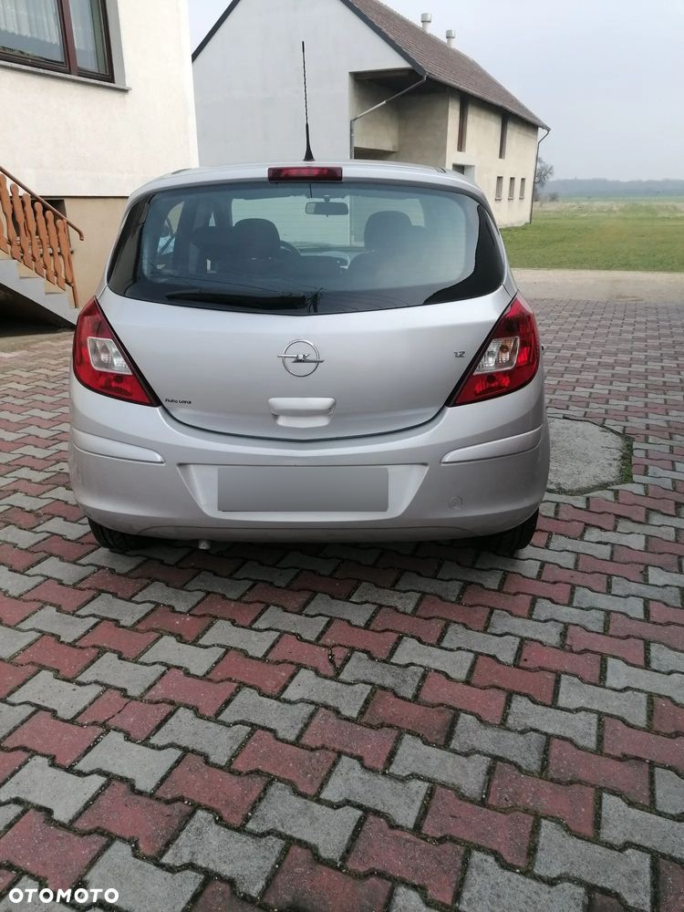 Opel Corsa 1.2 16V - 8