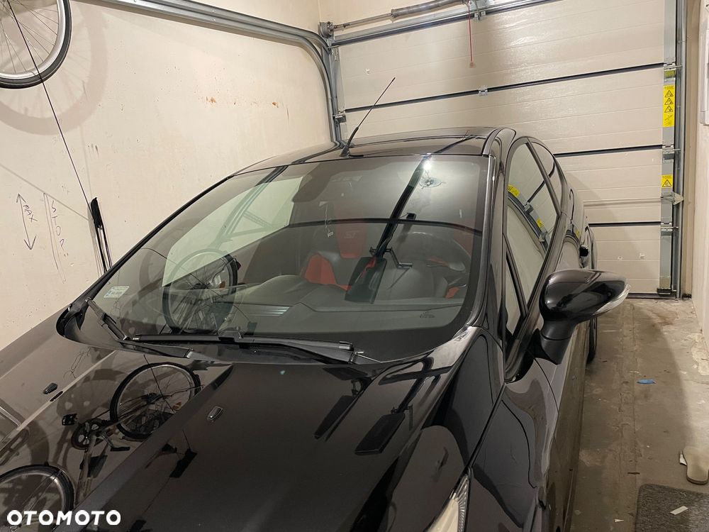 Ford Fiesta 1.6 EcoBoost ST - 25