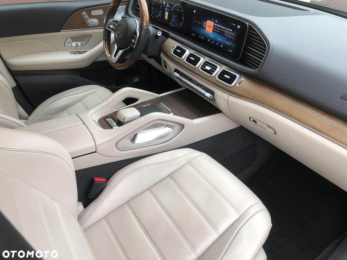 Mercedes-Benz GLE 300 d 4-Matic - 13