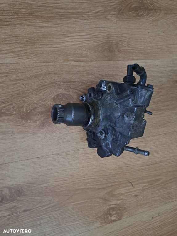 Pompă Înaltă Presiune Mercedes 2.1 / 2.2 CDI - Originală Delphi A6510702601 - 1
