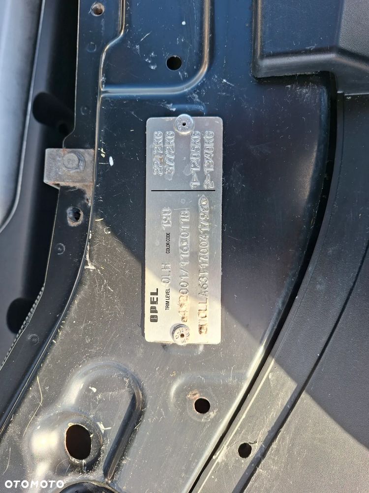 Opel Antara - 31