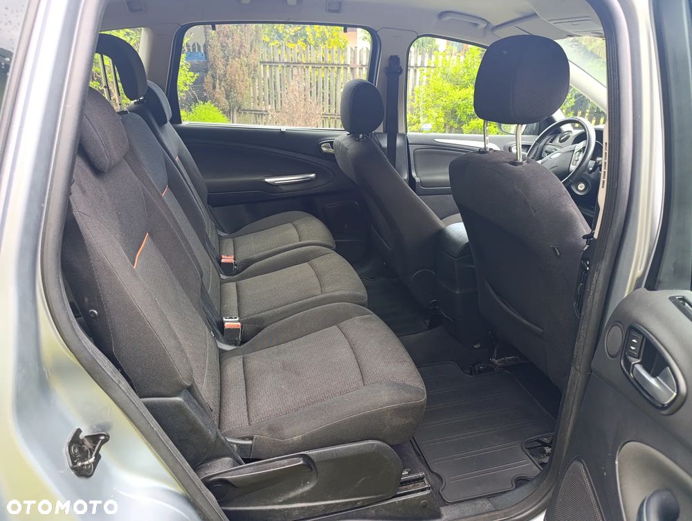 Ford S-Max 2.0 Titanium - 10
