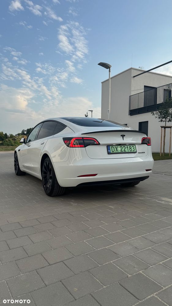 Tesla Model 3 Langstreckenbatterie Allradantrieb Dual Motor Performance - 5