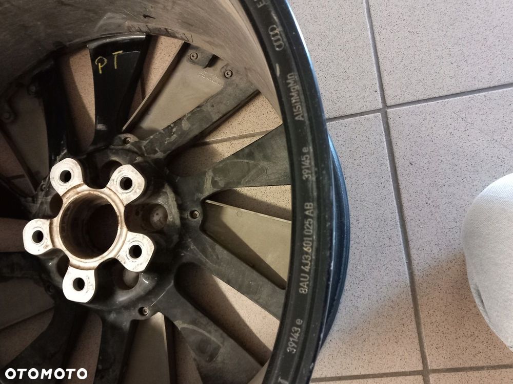 Felga aluminiowa Audi OE Rs e tron Gt 9.5" x 21" 5x112 ET 60 - 4