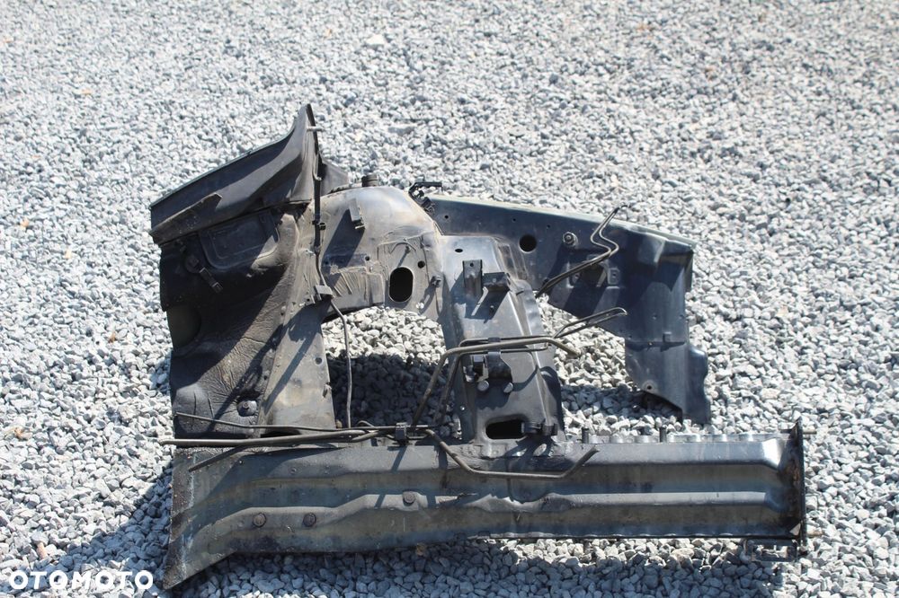 ĆWIARTKA PODŁUŻNICA OKULAR FARTUCH KIELICH LEWY PRZÓD BMW X5 E53