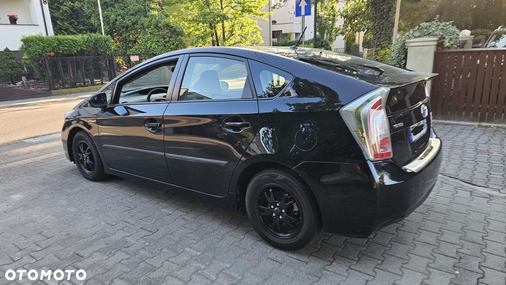 Toyota Prius - 10