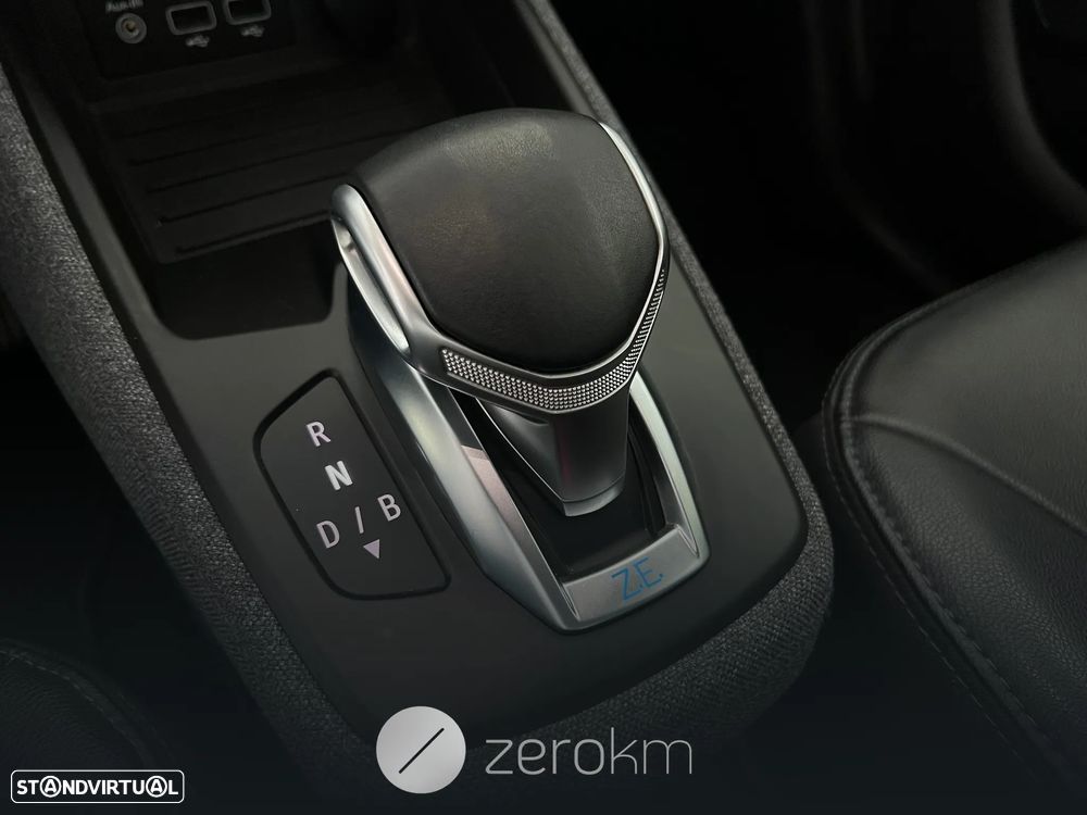 Renault Zoe (c/ Bateria) E-Tech EV50 Equilibre - 8