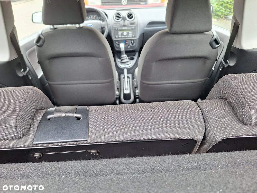 Ford Fiesta 1.3 - 9