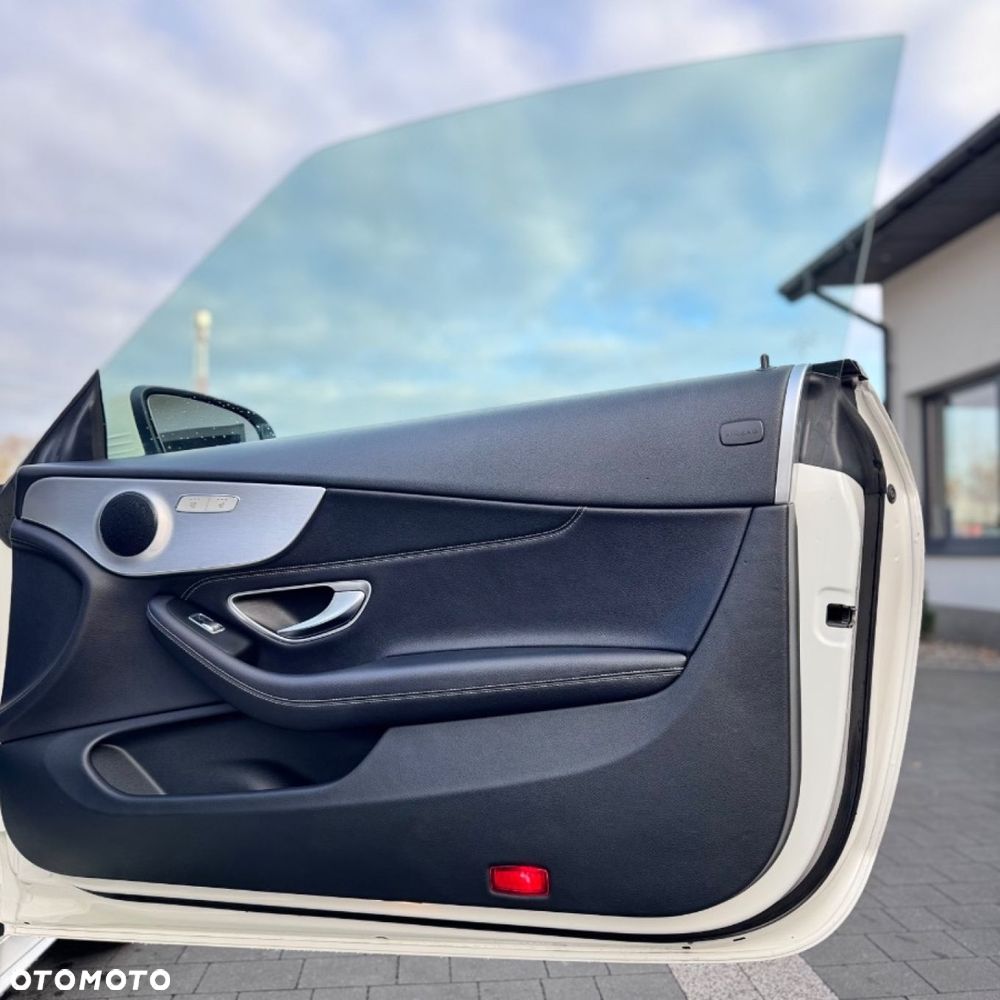 Mercedes-Benz Klasa C - 36