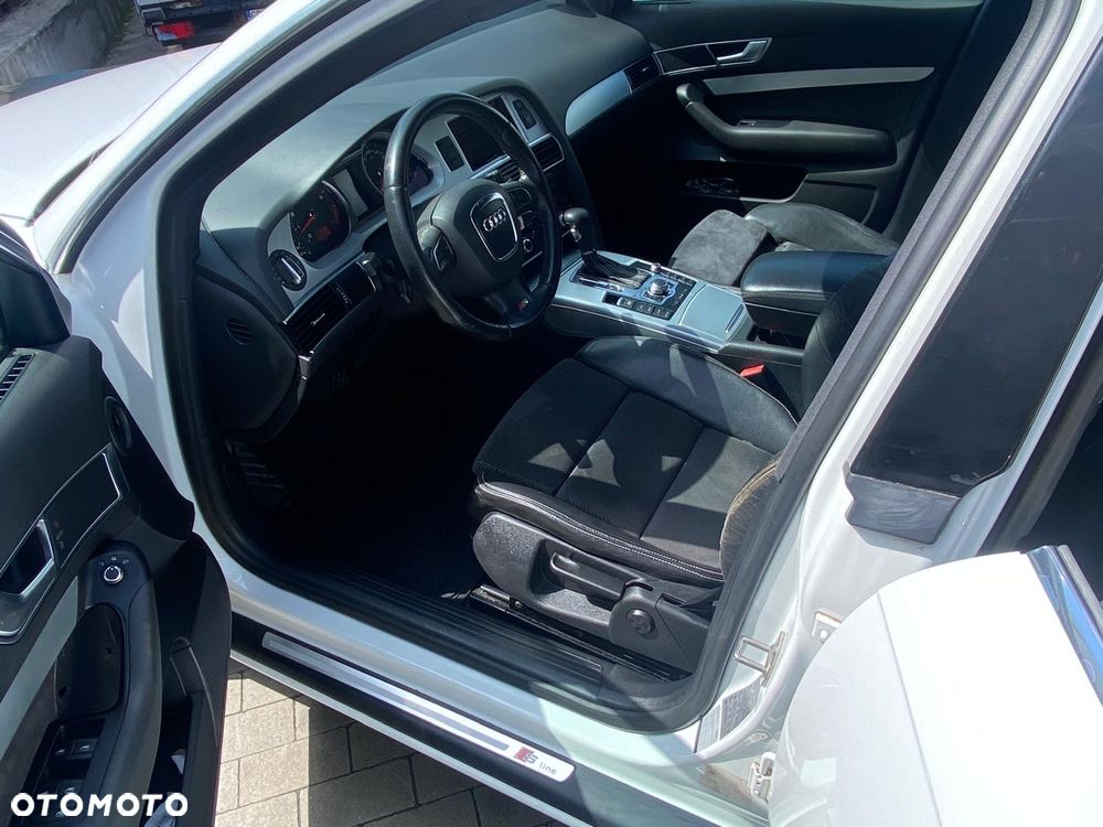 Audi A6 Avant - 11