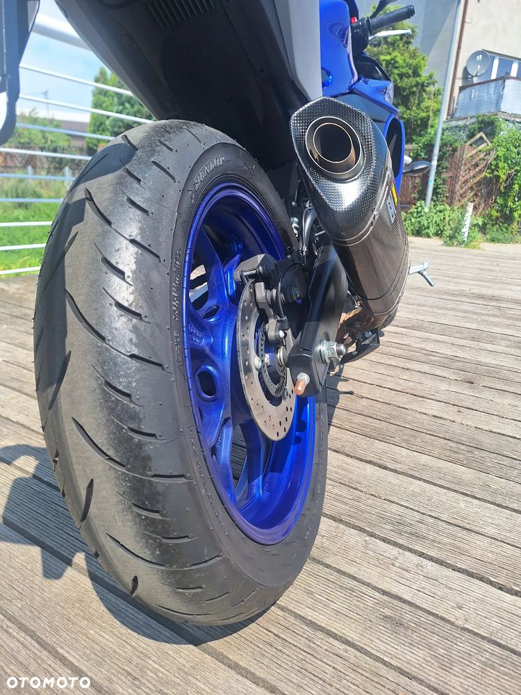 Yamaha R3 - 9